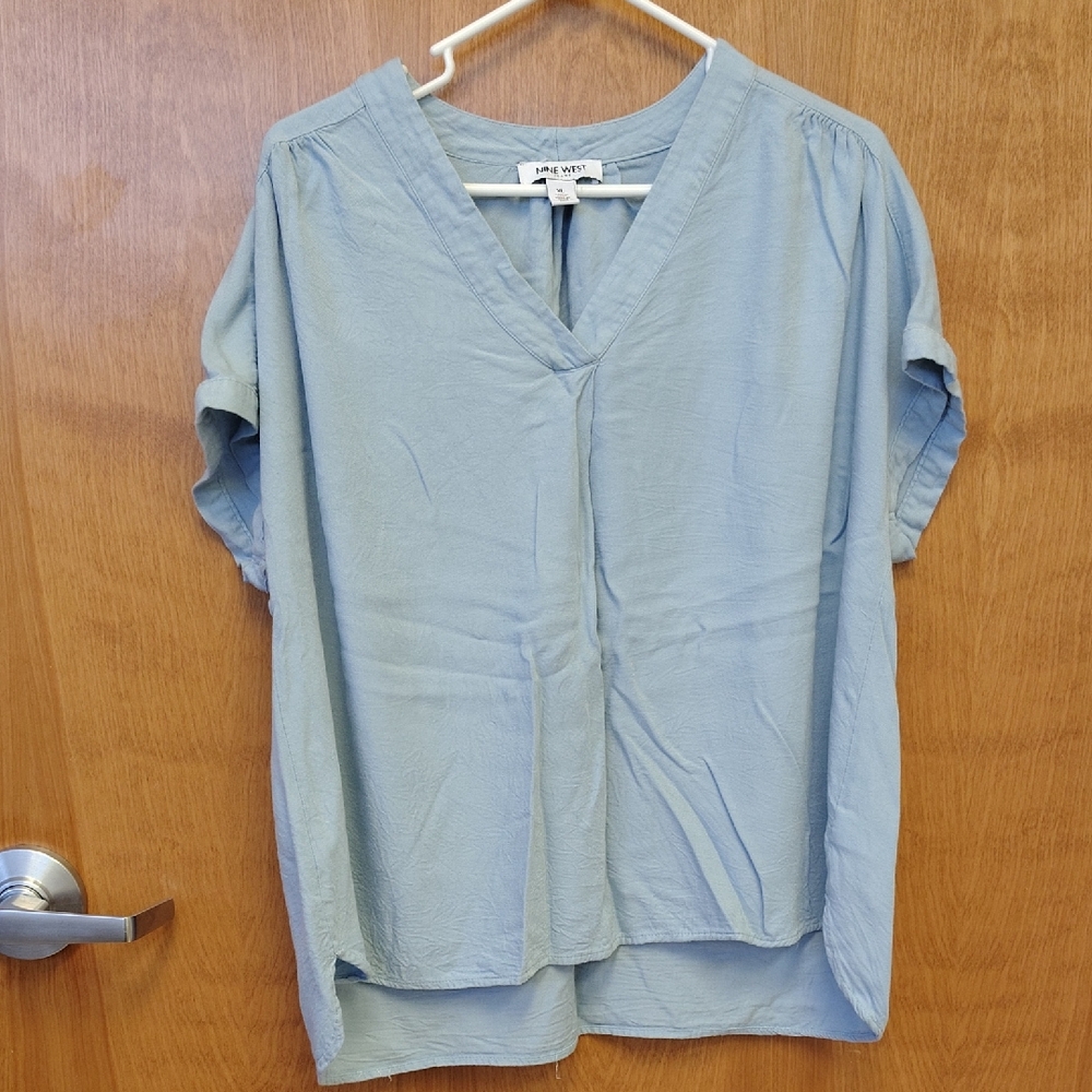 Nine West Jeans Women's Light Blue Woven Top